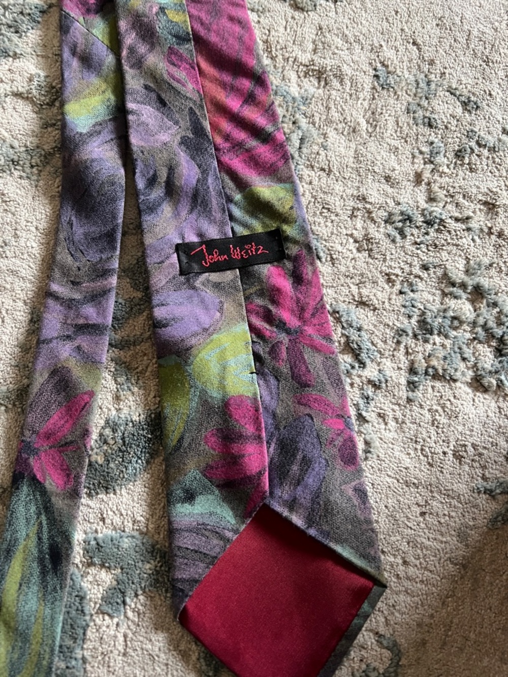 John Weitz Men's Floral Silk Tie in Multicolor (Purple & Pink Accents)